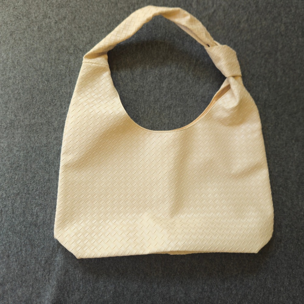 Cream Woven Vegan Leather Hobo Bag Knotted Handle Shoulder Bag‎ Off White
